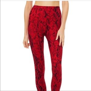 Alo Vapor Snakeskin Leggings